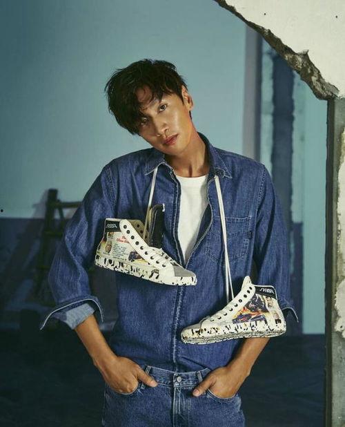 李光洙帮师妹爆料视频,李光洙爆笑视频揭露师妹惊人秘密 第2张 李光洙帮师妹爆料视频,李光洙爆笑视频揭露师妹惊人秘密 第2张