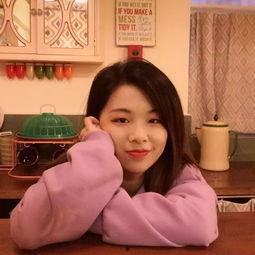 女主进娱乐圈为了吃瓜,为吃瓜而奋斗的追梦之路 第1张 女主进娱乐圈为了吃瓜,为吃瓜而奋斗的追梦之路 第1张